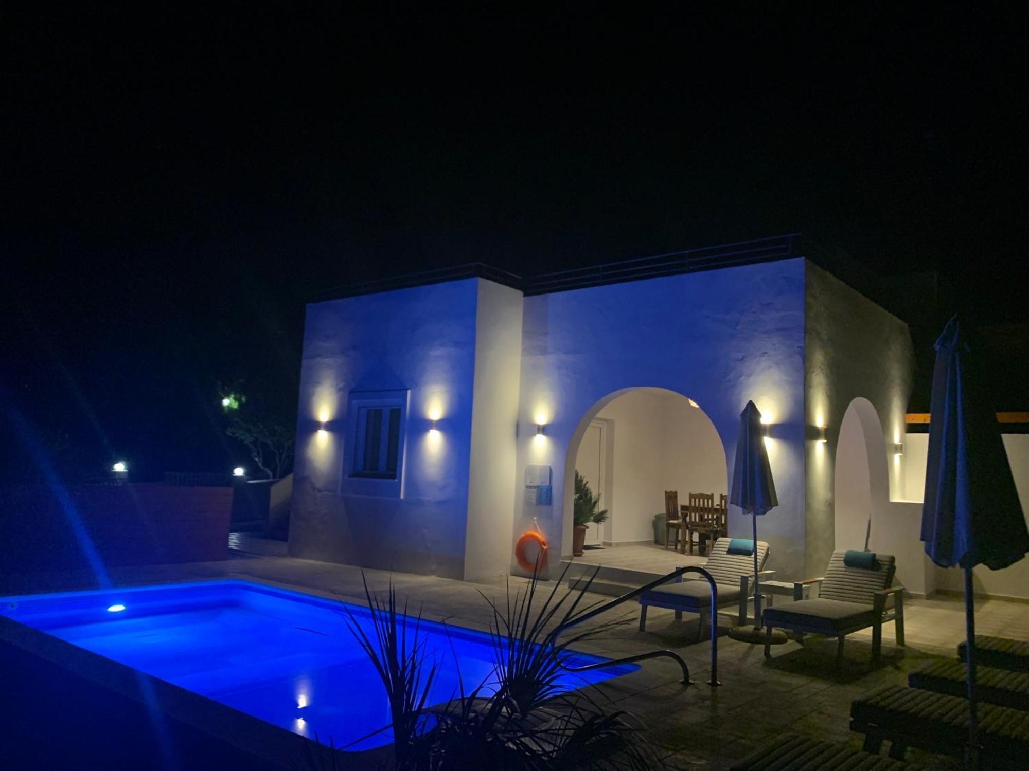 Milos Complex Case de vacanță Pefki