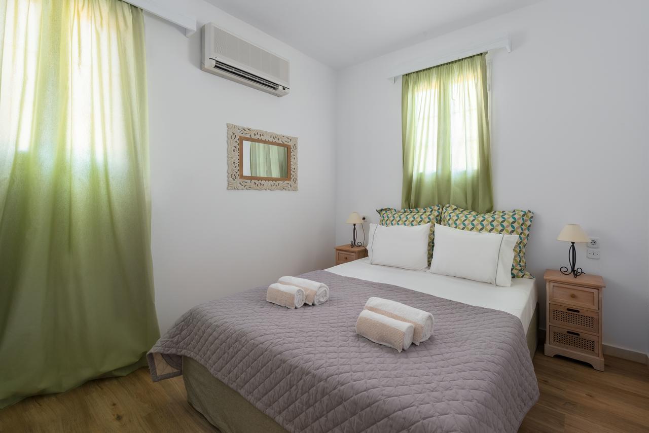 Milos Complex Case de vacanță *